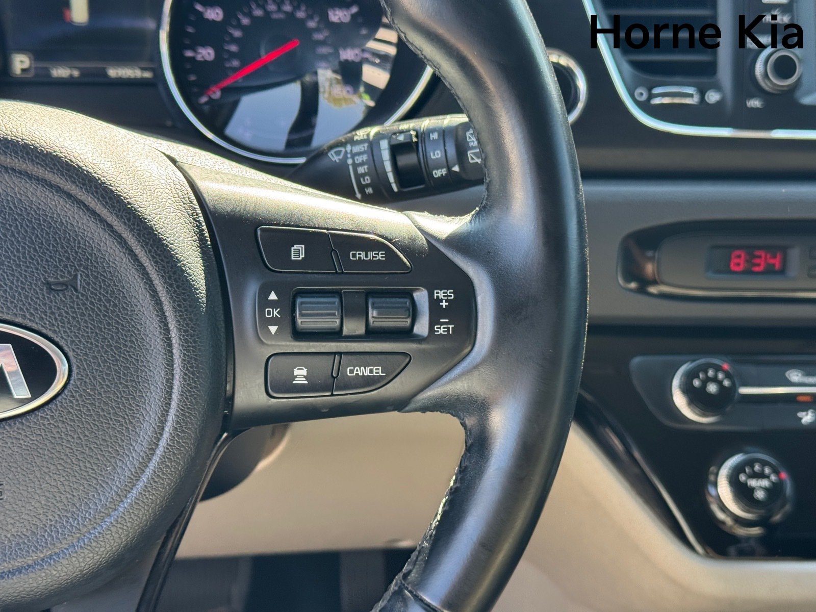 Used 2018 Kia Sedona LX w/ LX Essentials Premium Package FWD image 20