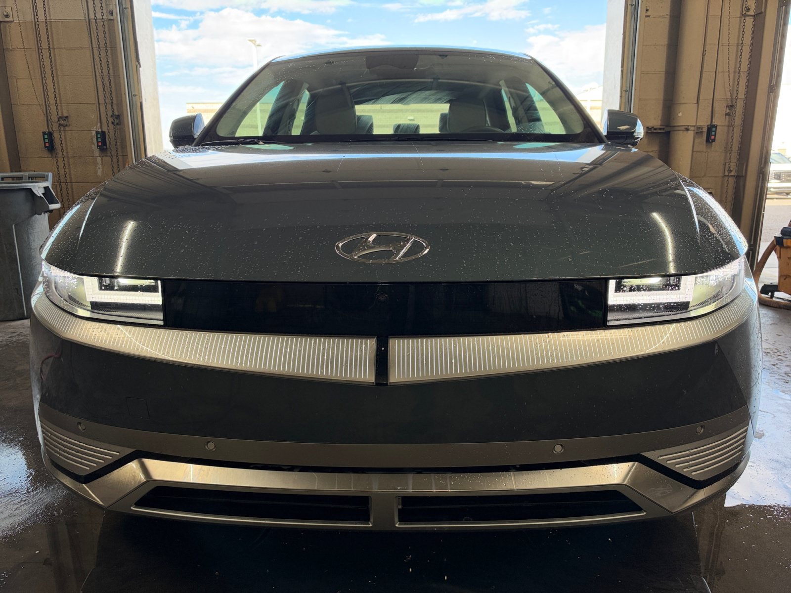 Certified 2024 Hyundai Ioniq 5 Limited RWD image 23