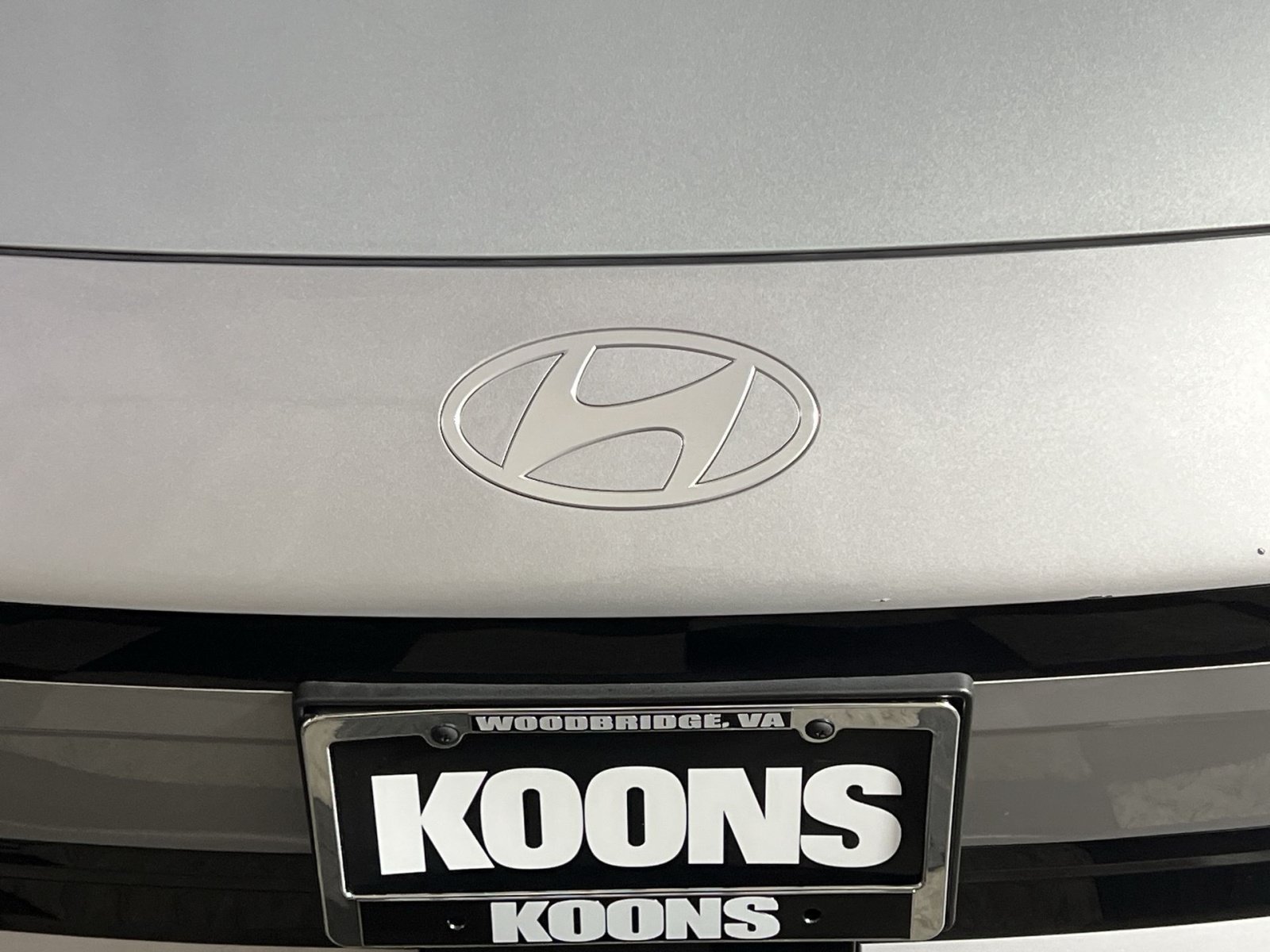 Used 2024 Hyundai Ioniq 6 SE AWD/4WD image 12