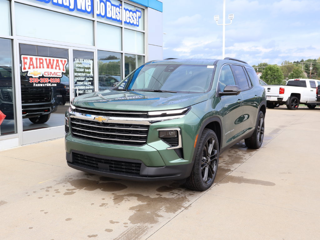 New 2027 Chevrolet Traverse LT w/ Driver Confidence Package FWD image 6