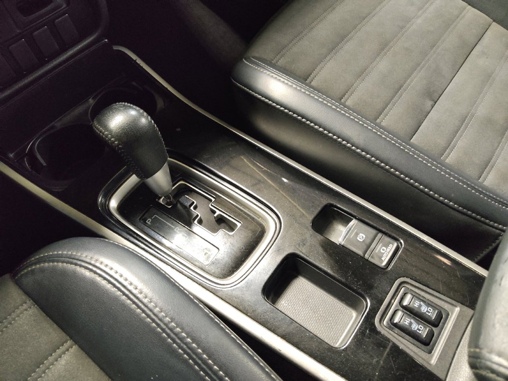 Used 2019 Mitsubishi Outlander SE FWD image 26