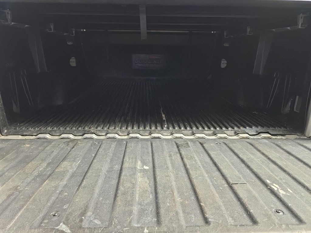 Used 2020 Chevrolet Silverado 1500 LT image 30