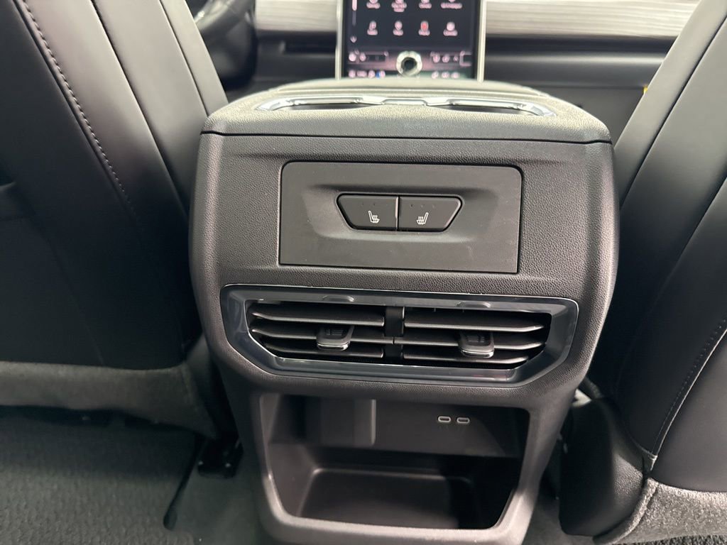 New 2025 GMC Sierra EV Denali AWD/4WD image 13