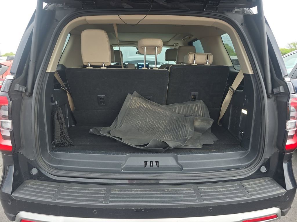 Used 2023 Ford Expedition Limited image 25