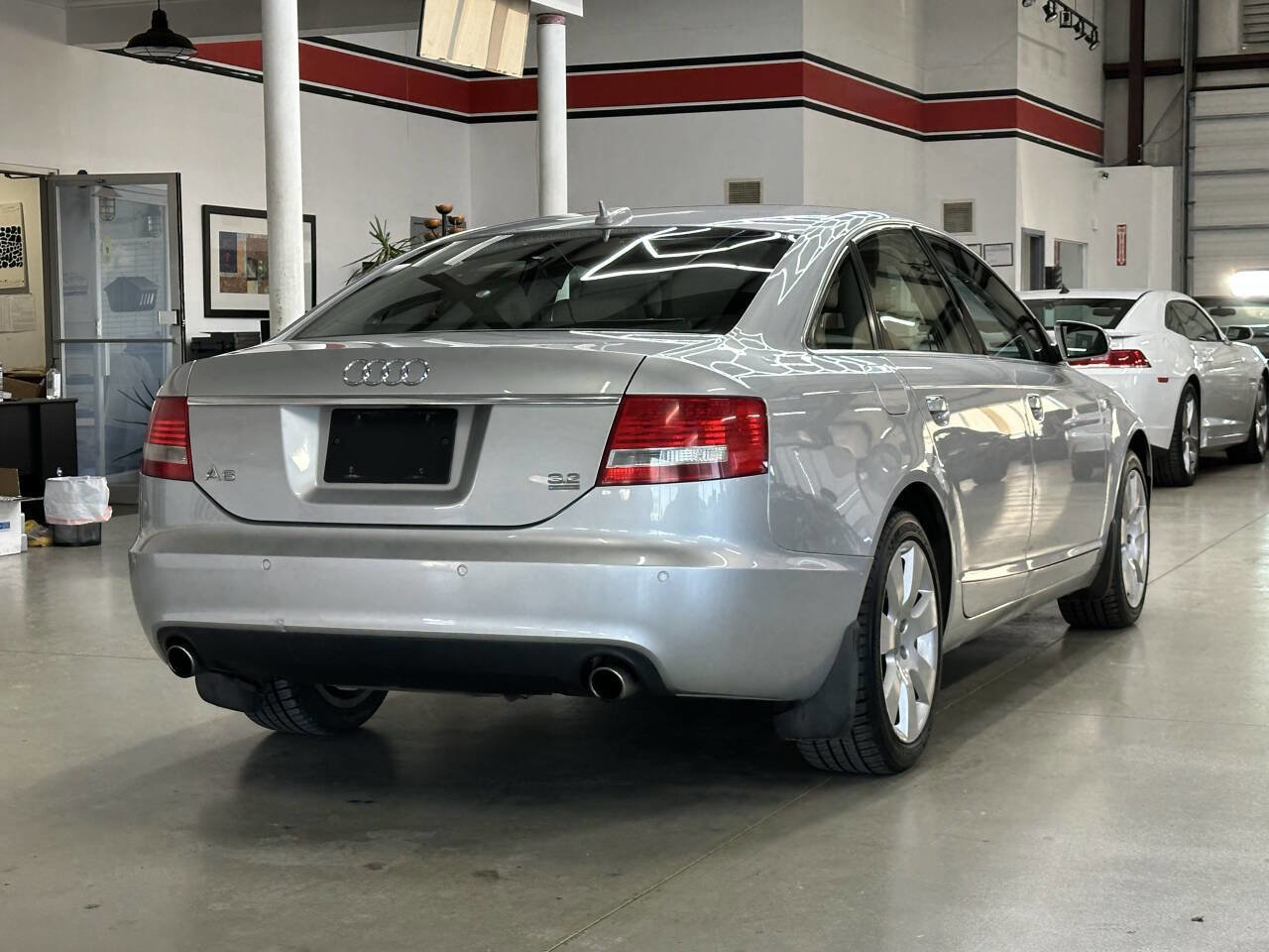 Used 2005 Audi A6 3.2 image 2