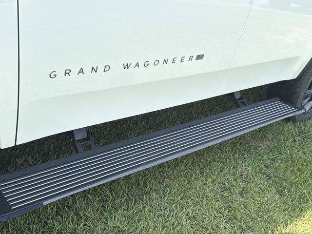 New 2026 Jeep Grand Wagoneer Summit w/ Premium Group III AWD/4WD image 22