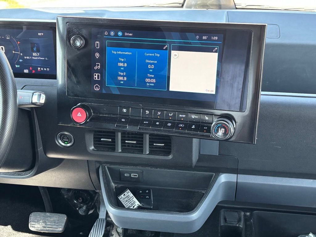 Used 2024 Chevrolet Brightdrop 600 w/ Commercial Equipment Package AWD/4WD image 18