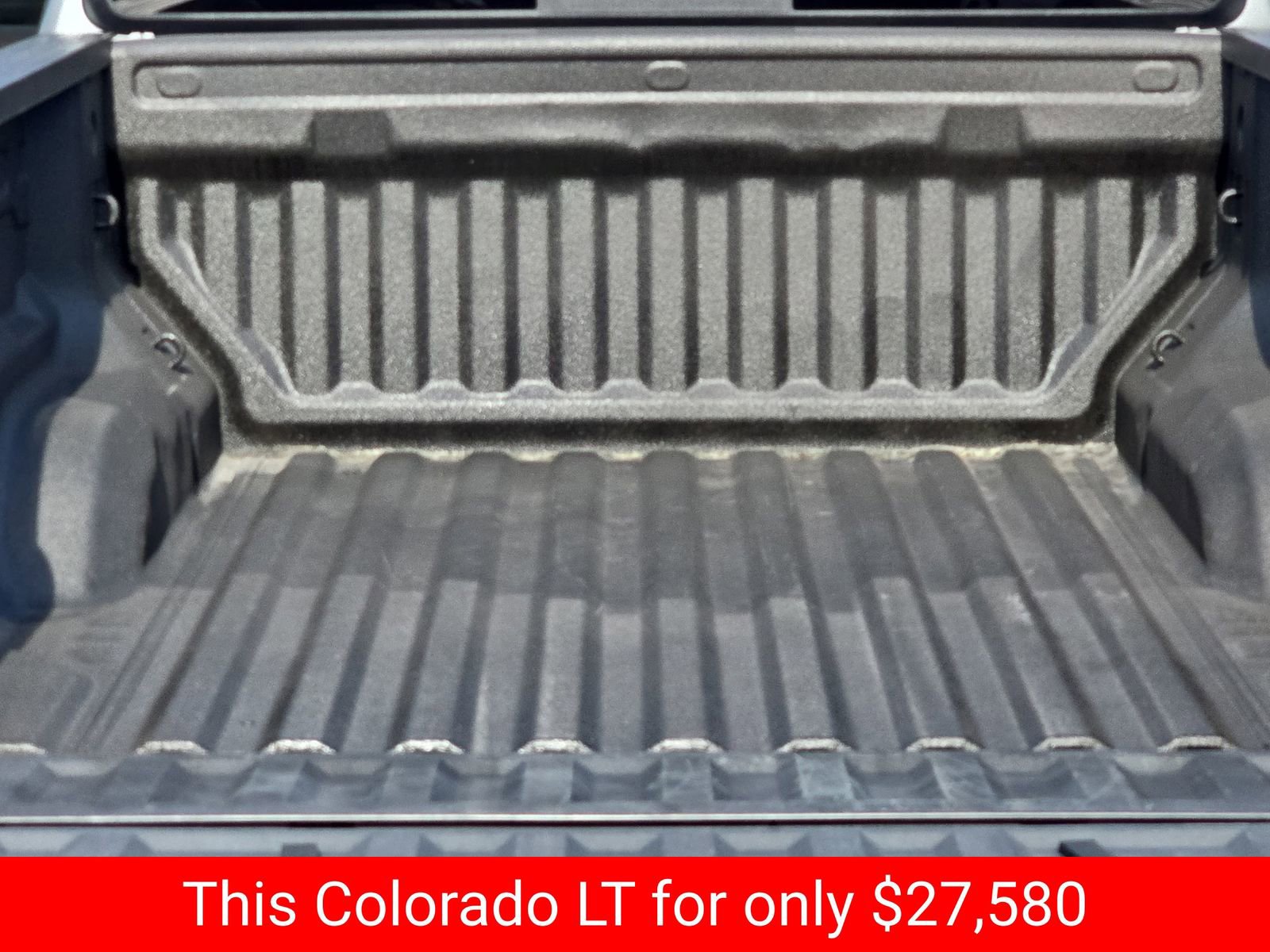 Used 2023 Chevrolet Colorado LT w/ LT Convenience Package II image 19