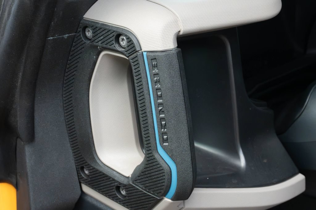 Used 2022 Ford Bronco Wildtrak AWD/4WD image 19