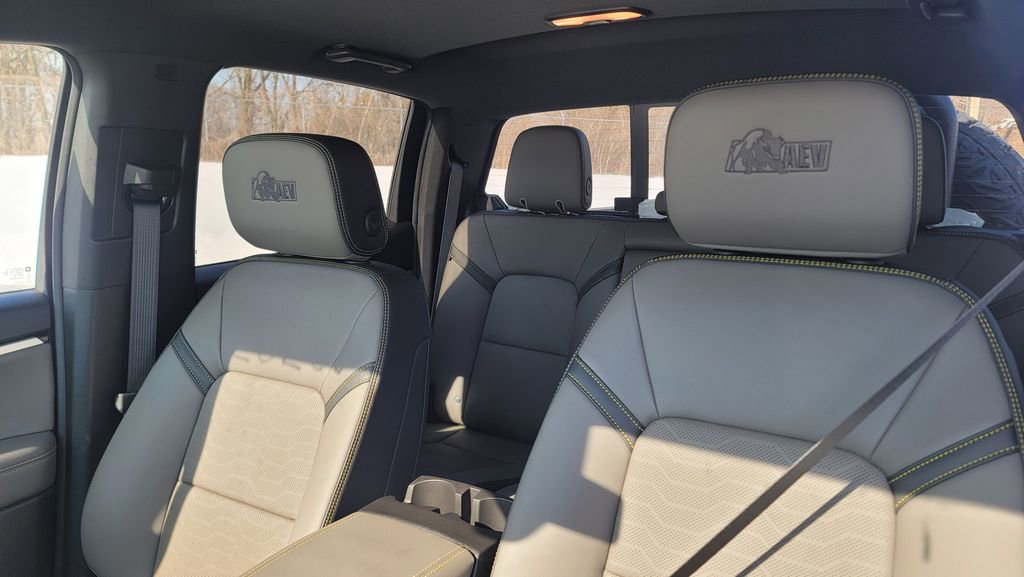 New 2026 Chevrolet Colorado ZR2 w/ ZR2 Bison Edition image 23