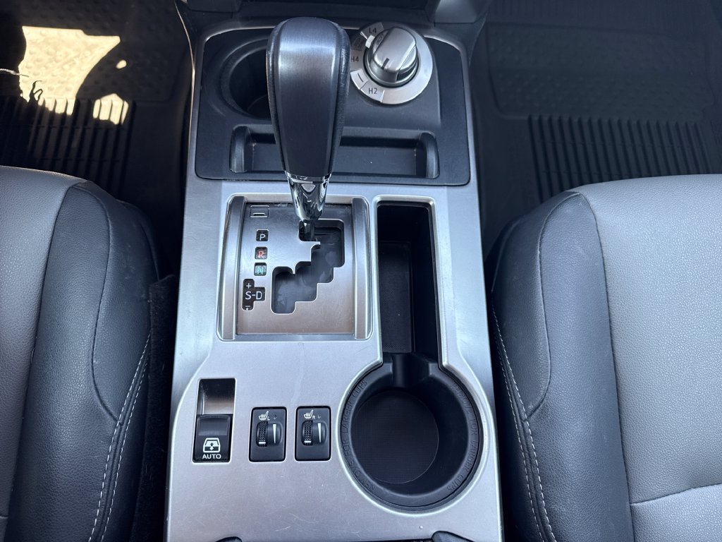 Used 2021 Toyota 4Runner SR5 Premium AWD/4WD image 22