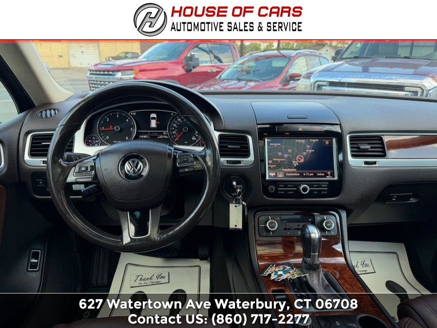 Used 2013 Volkswagen Touareg TDI AWD/4WD image 35