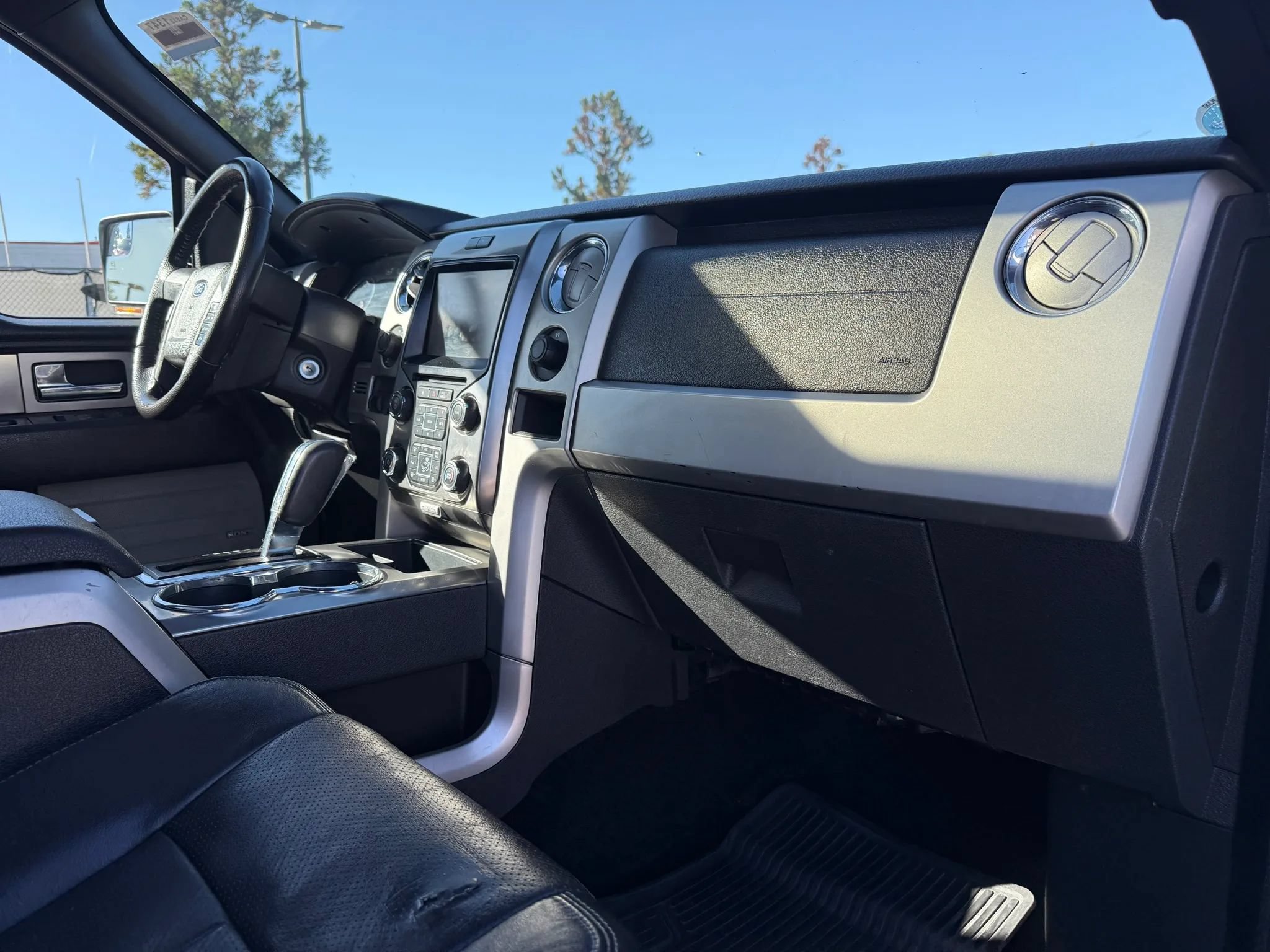 Used 2013 Ford F150 FX4 w/ Luxury Equipment Group AWD/4WD image 19