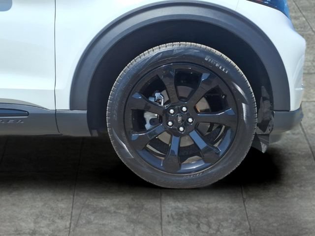 Used 2023 Ford Explorer ST-Line w/ Class IV Trailer Tow Package AWD/4WD image 9