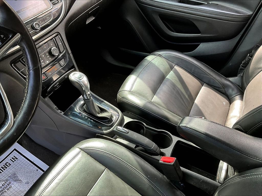 Used 2018 Buick Encore Essence image 12