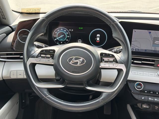 Used 2021 Hyundai Elantra Limited image 23