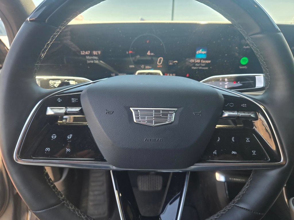 Used 2023 Cadillac Lyriq 2WD image 27