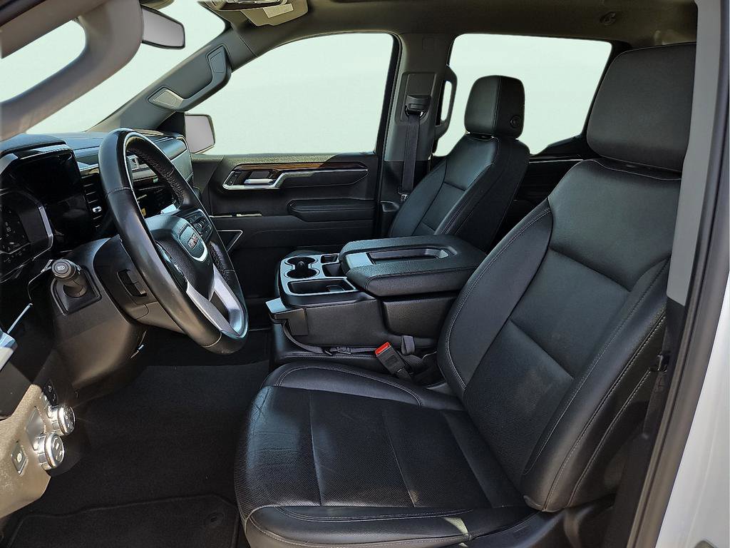 Used 2025 GMC Sierra 1500 SLT image 14