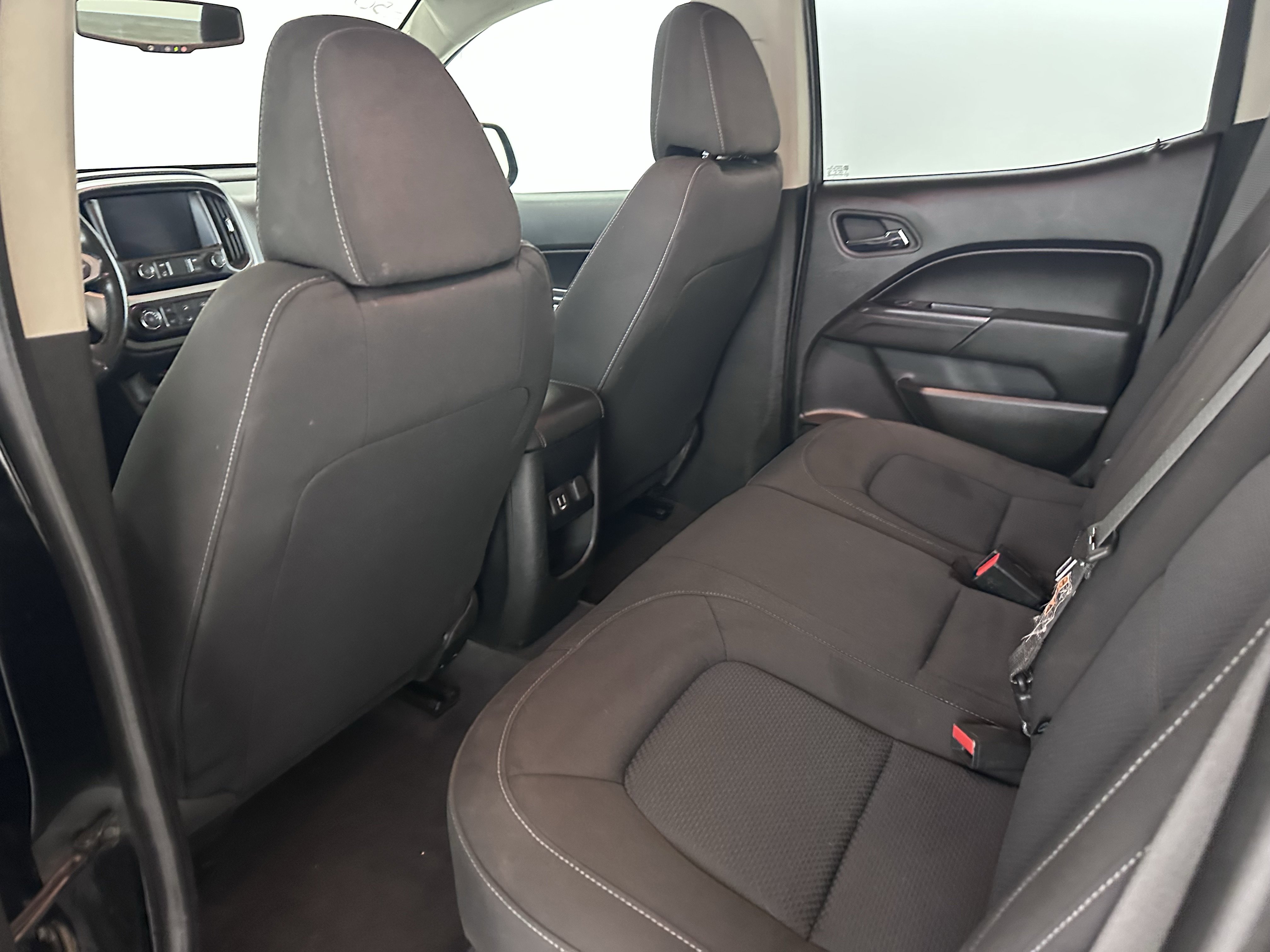 Used 2020 Chevrolet Colorado LT image 19