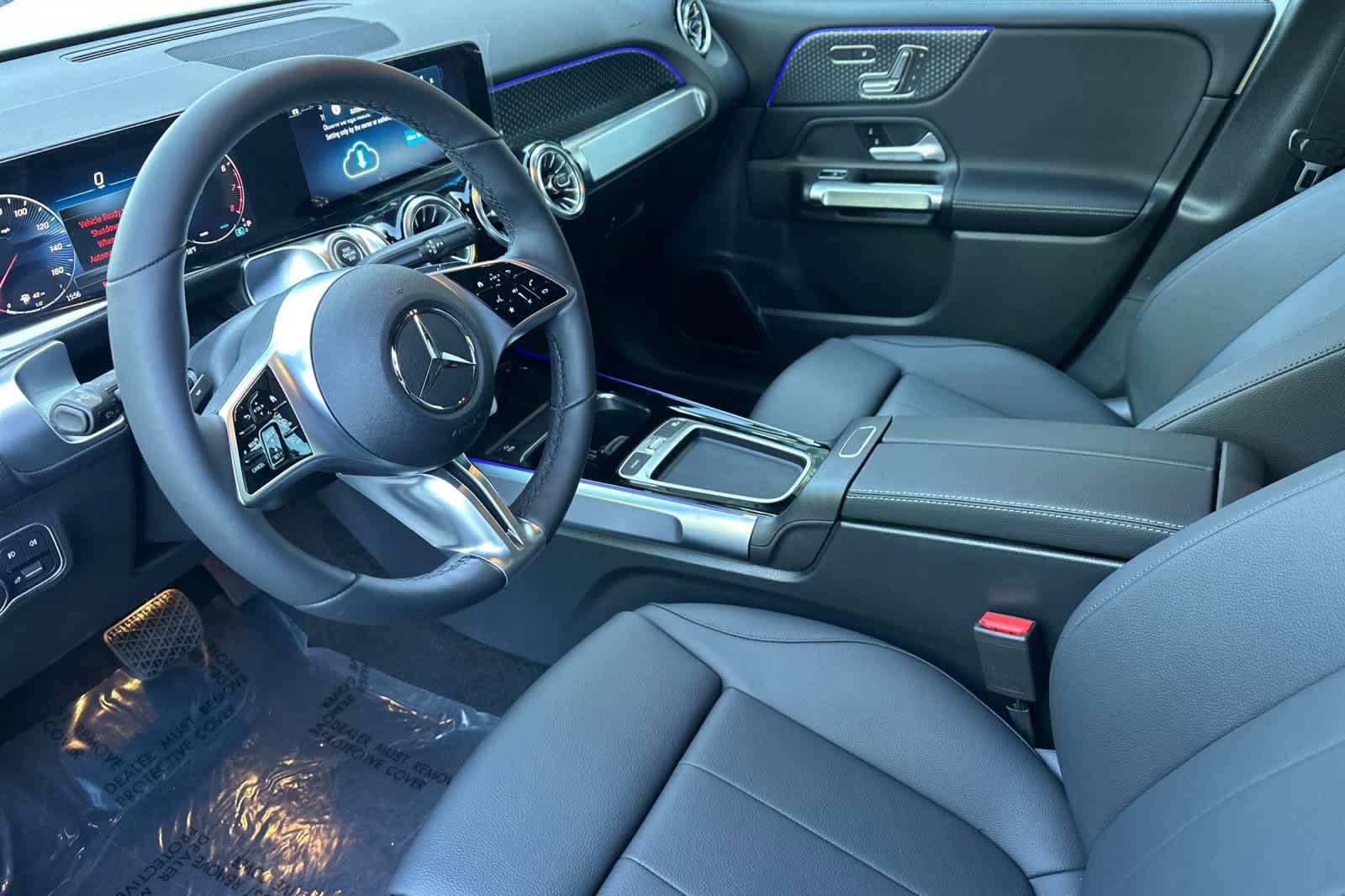 New 2026 Mercedes-Benz GLB 250 image 9