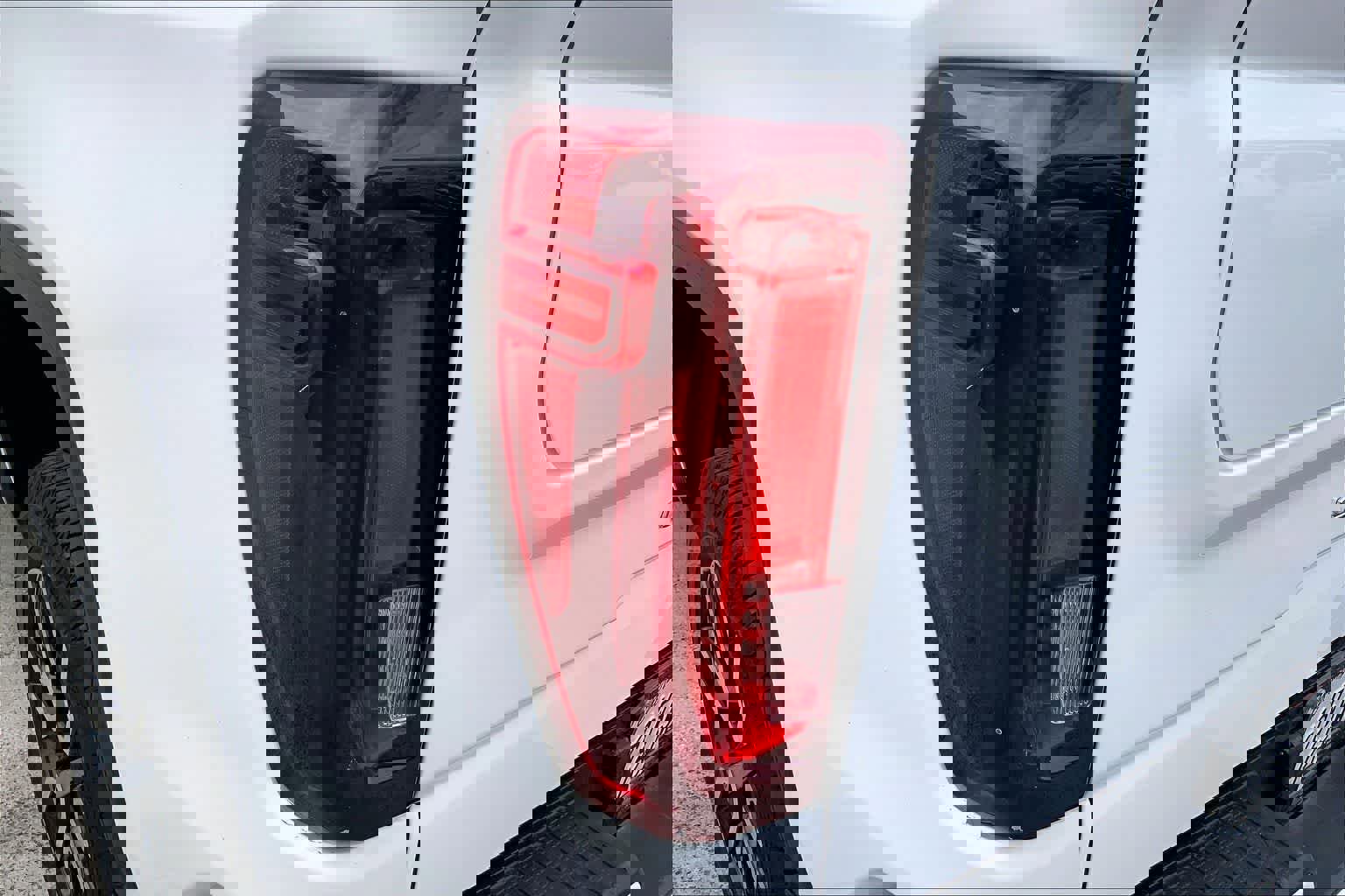 Used 2023 GMC Sierra 1500 AT4 w/ AT4 Premium Package image 33