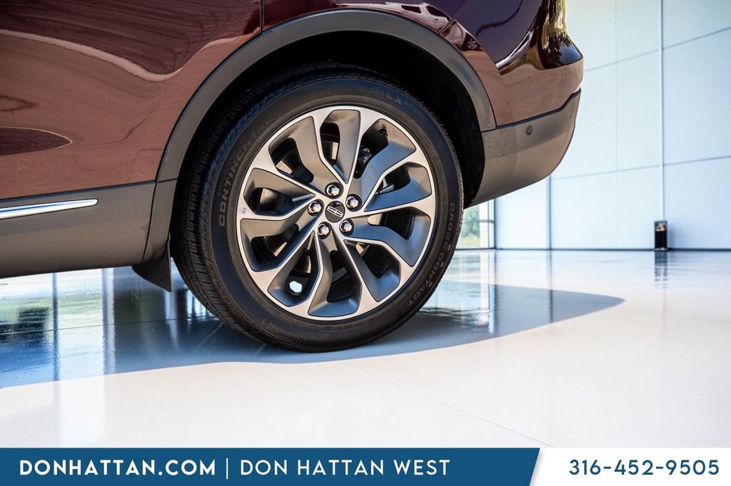 Used 2023 Lincoln Nautilus Reserve w/ Equipment Group 201A AWD/4WD image 36