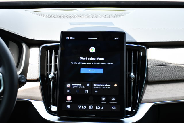 New 2026 Volvo XC90 B6 Plus w/ Protection Package Premier AWD/4WD image 25