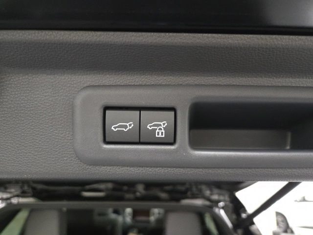 New 2026 Toyota Sequoia Capstone AWD/4WD image 19