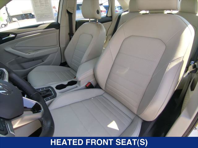 Used 2023 Volkswagen Jetta SE FWD image 18