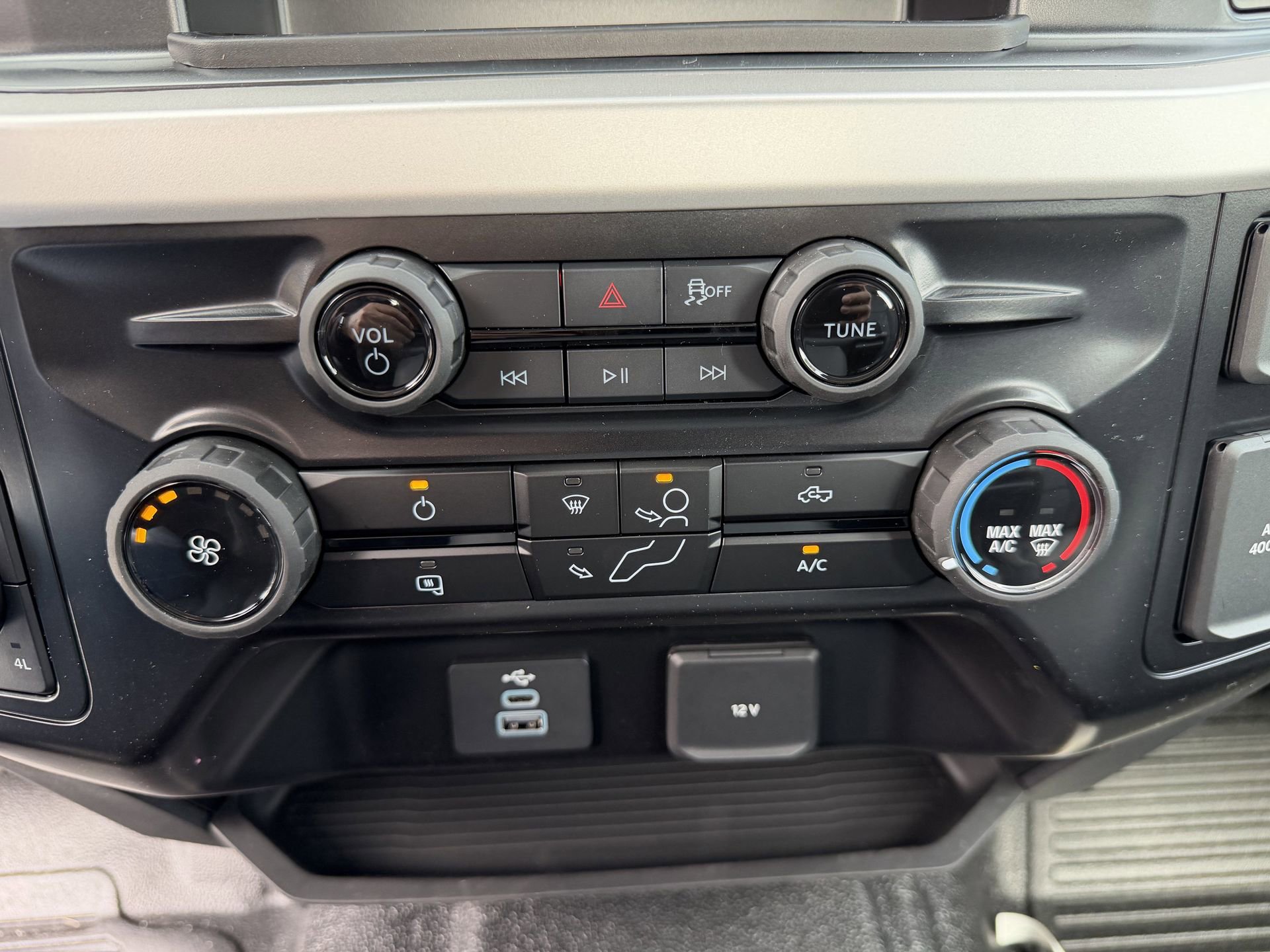 New 2026 Ford F250 XL w/ XL Driver Assist Package image 6