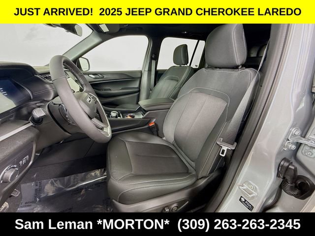New 2025 Jeep Grand Cherokee Laredo w/ Luxury Tech Group I image 20
