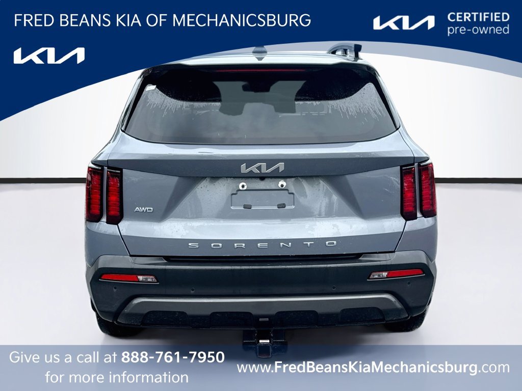 Certified 2022 Kia Sorento S w/ Option Group 015 AWD/4WD image 4