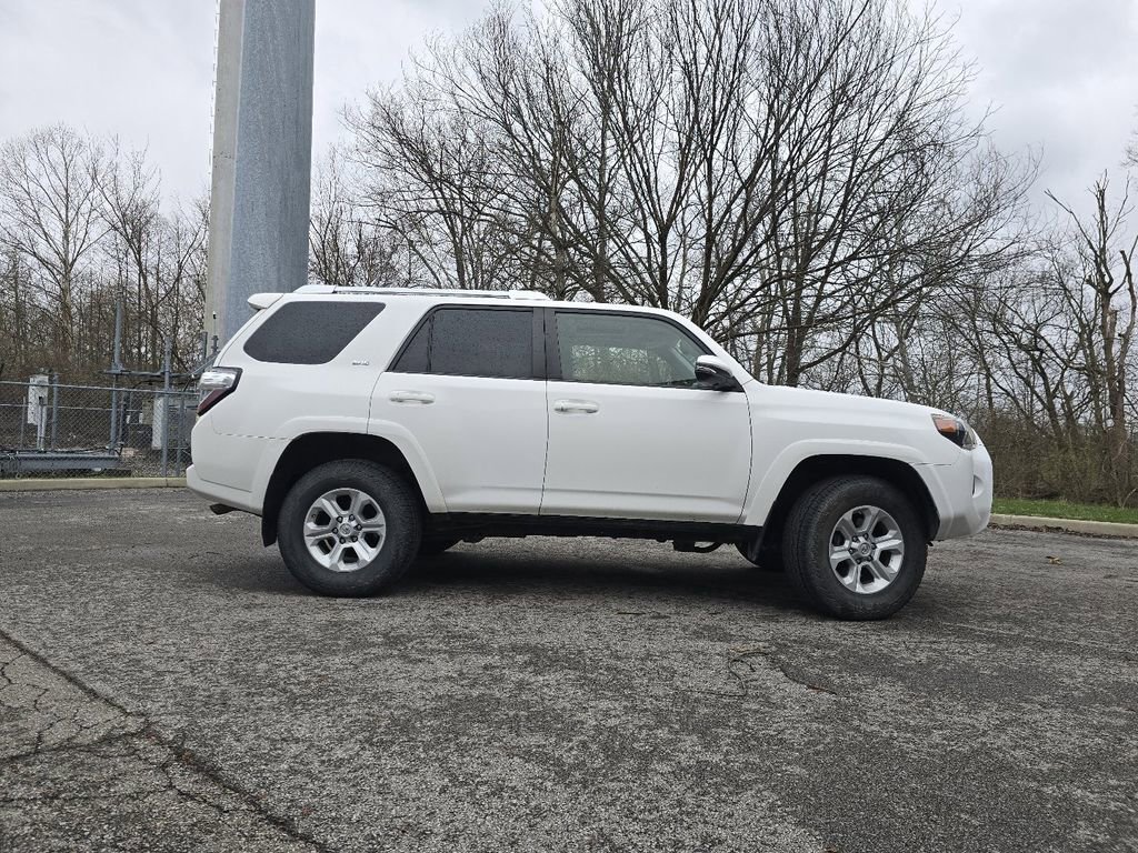 Used 2014 Toyota 4Runner SR5 Premium image 14