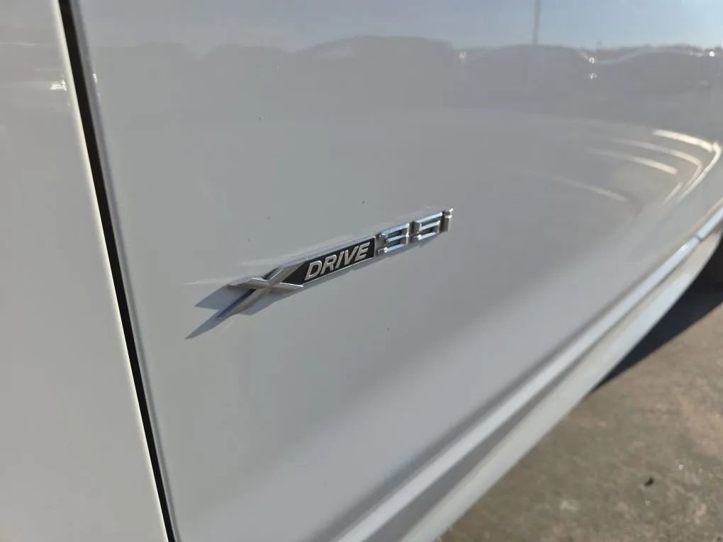 Used 2017 BMW X3 xDrive35i image 11