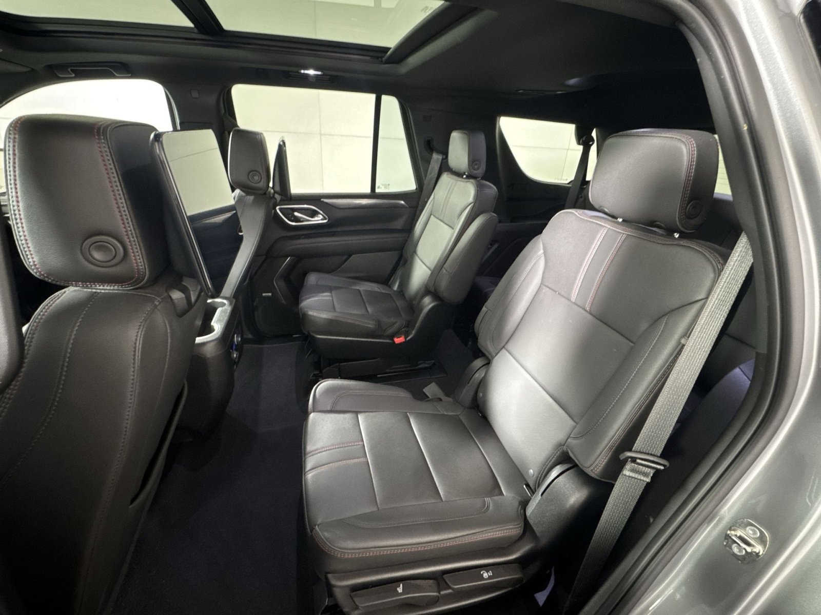 Used 2023 Chevrolet Tahoe RST w/ Luxury Package image 25