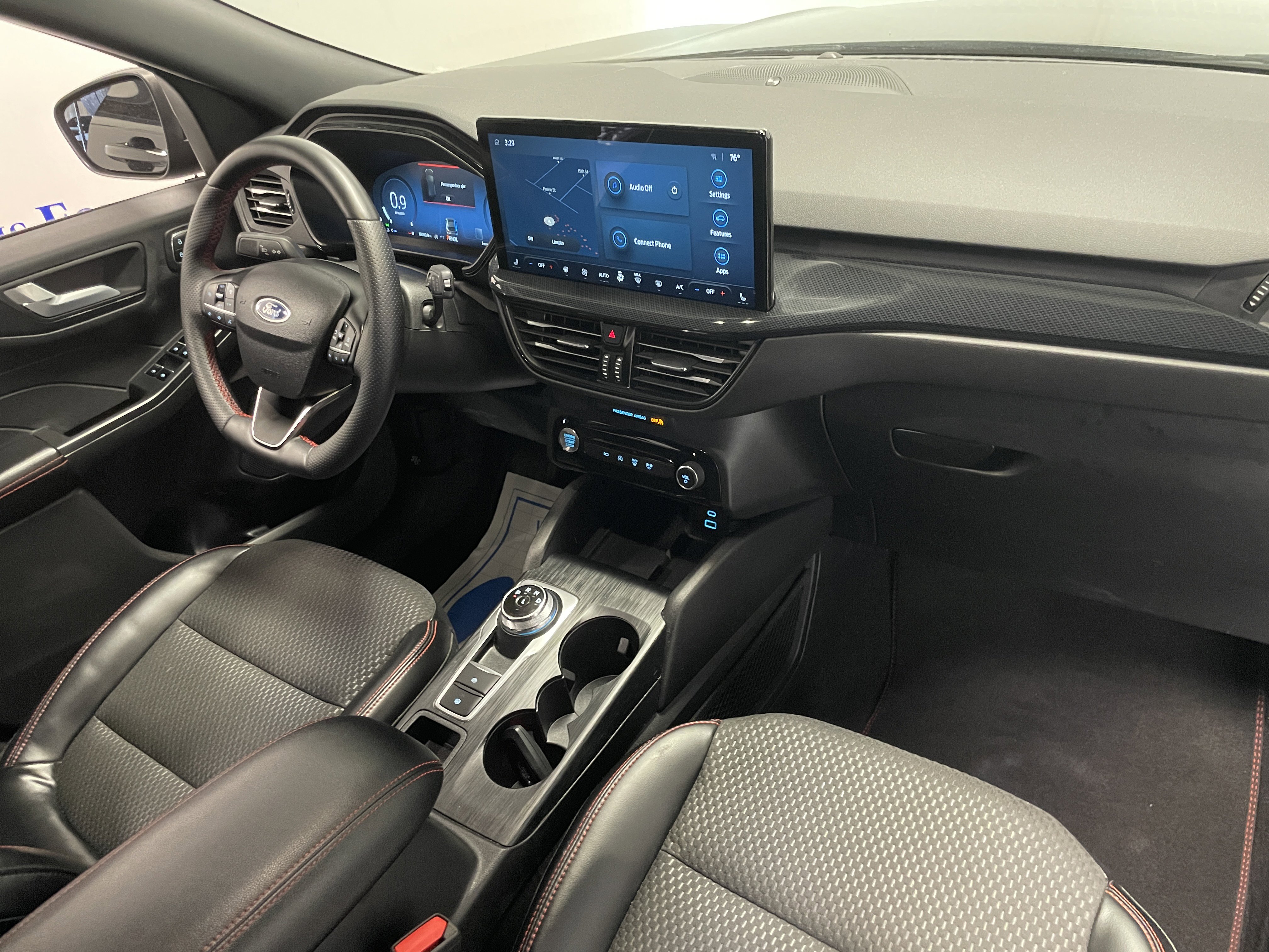 Used 2023 Ford Escape ST-Line Select w/ Tech Pack #2 image 24