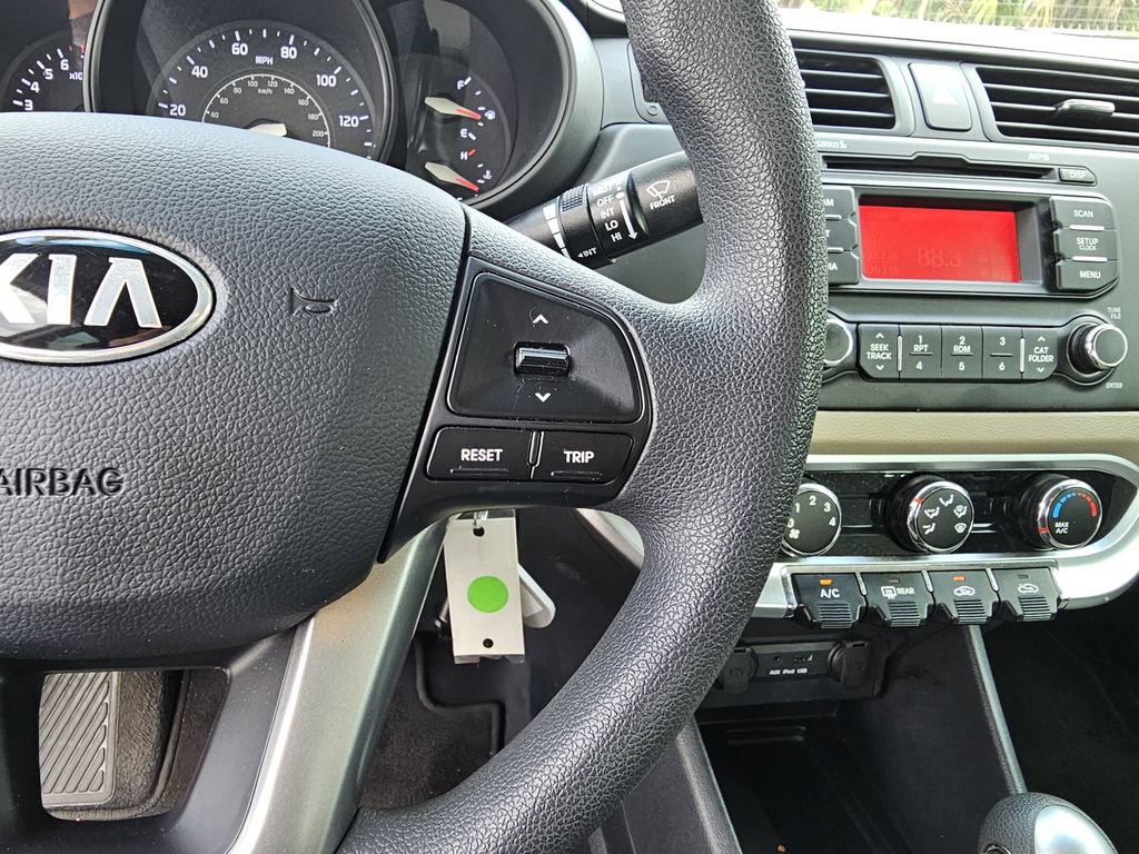 Used 2014 Kia Rio LX FWD image 22