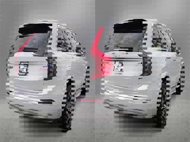 Used 2022 Volvo XC90 T6 Inscription w/ Advanced Package image 8