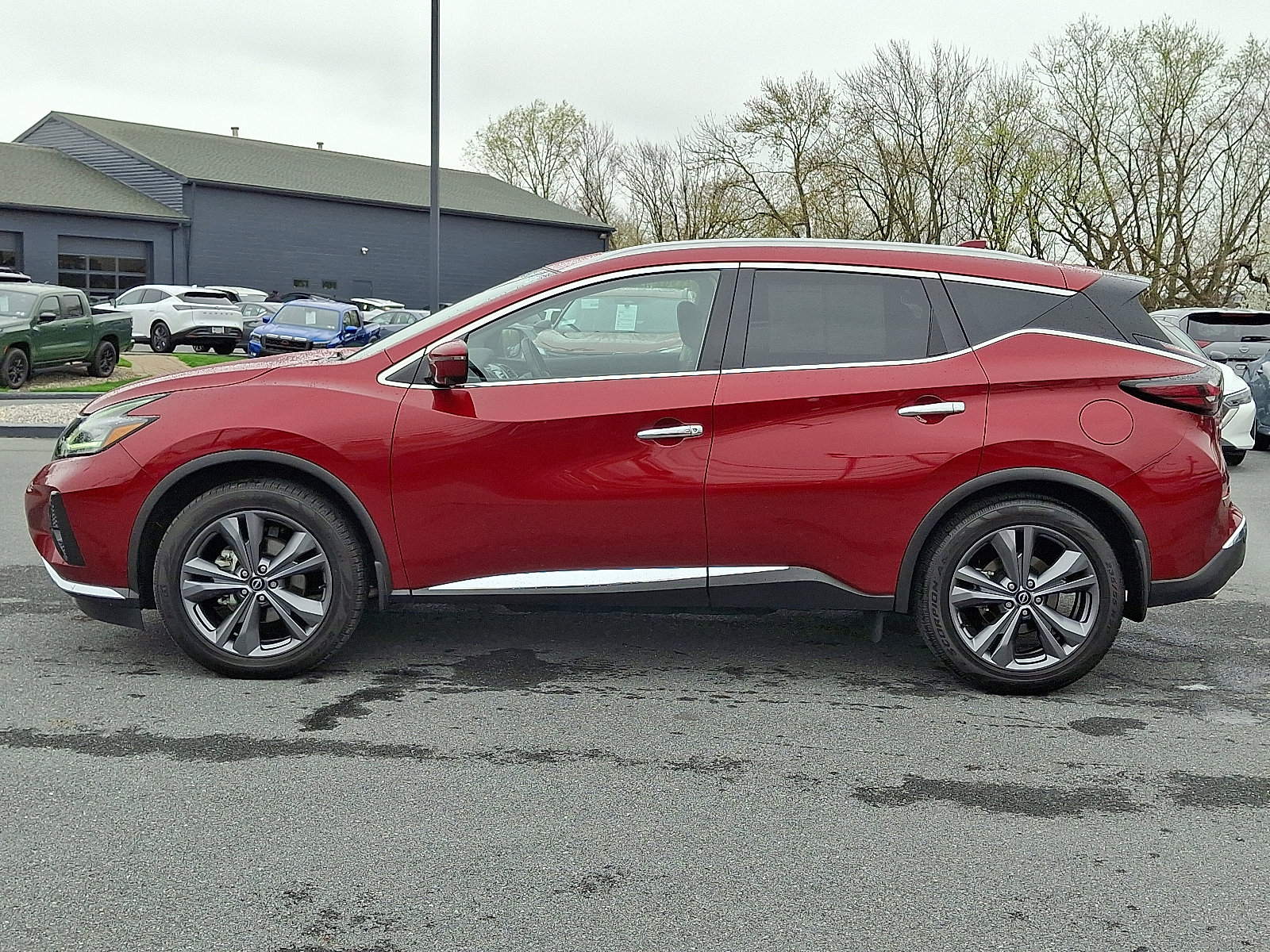 Certified 2023 Nissan Murano Platinum w/ Cargo Package image 5