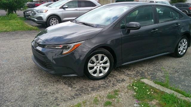 Used 2025 Toyota Corolla LE