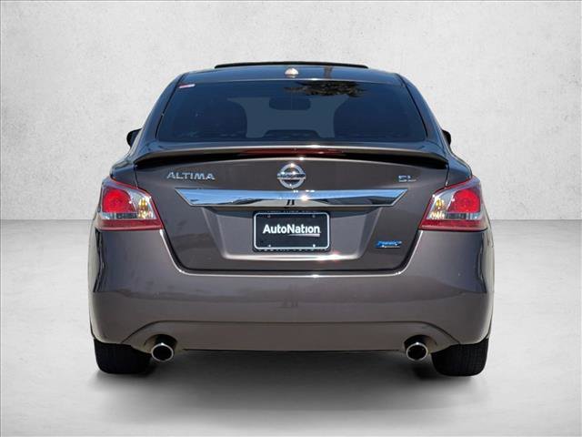 Used 2013 Nissan Altima 2.5 SL w/ Technology Pkg image 7
