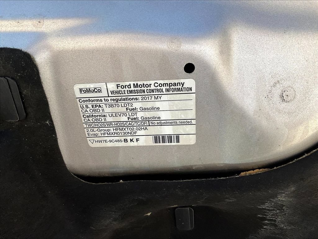 Used 2017 Ford Escape SE AWD/4WD image 32