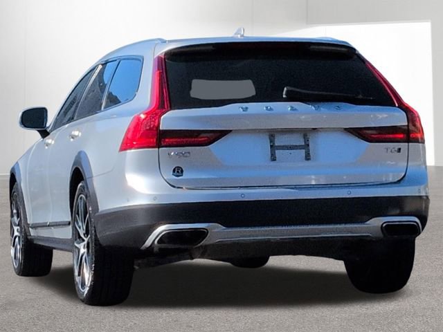 Used 2018 Volvo V90 T6 Cross Country w/ Convenience Package AWD/4WD image 9