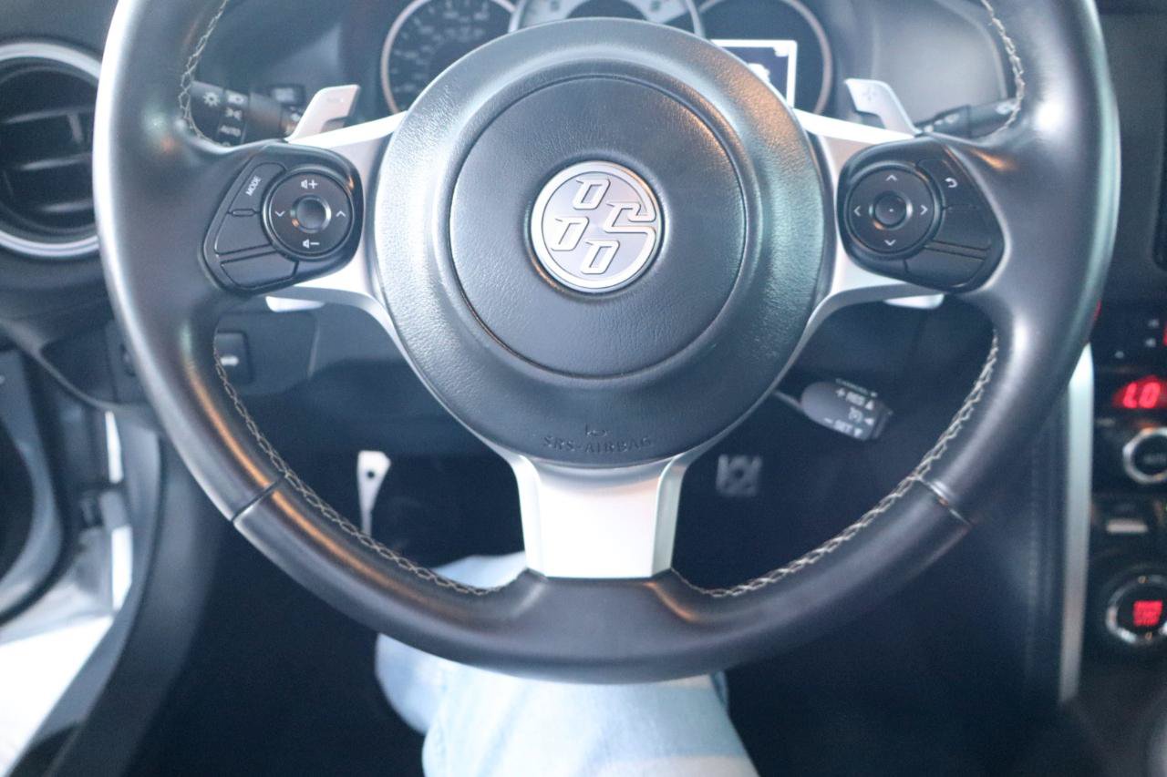 Used 2020 Toyota 86 RWD image 22
