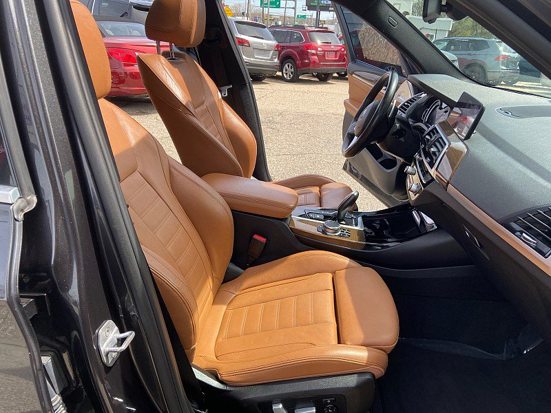 Used 2018 BMW X3 xDrive30i w/ Premium Package image 22