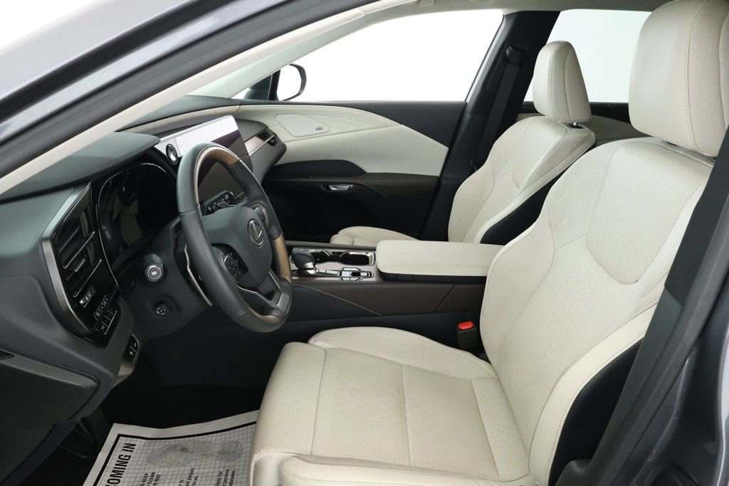 Used 2023 Lexus RX 350 image 18