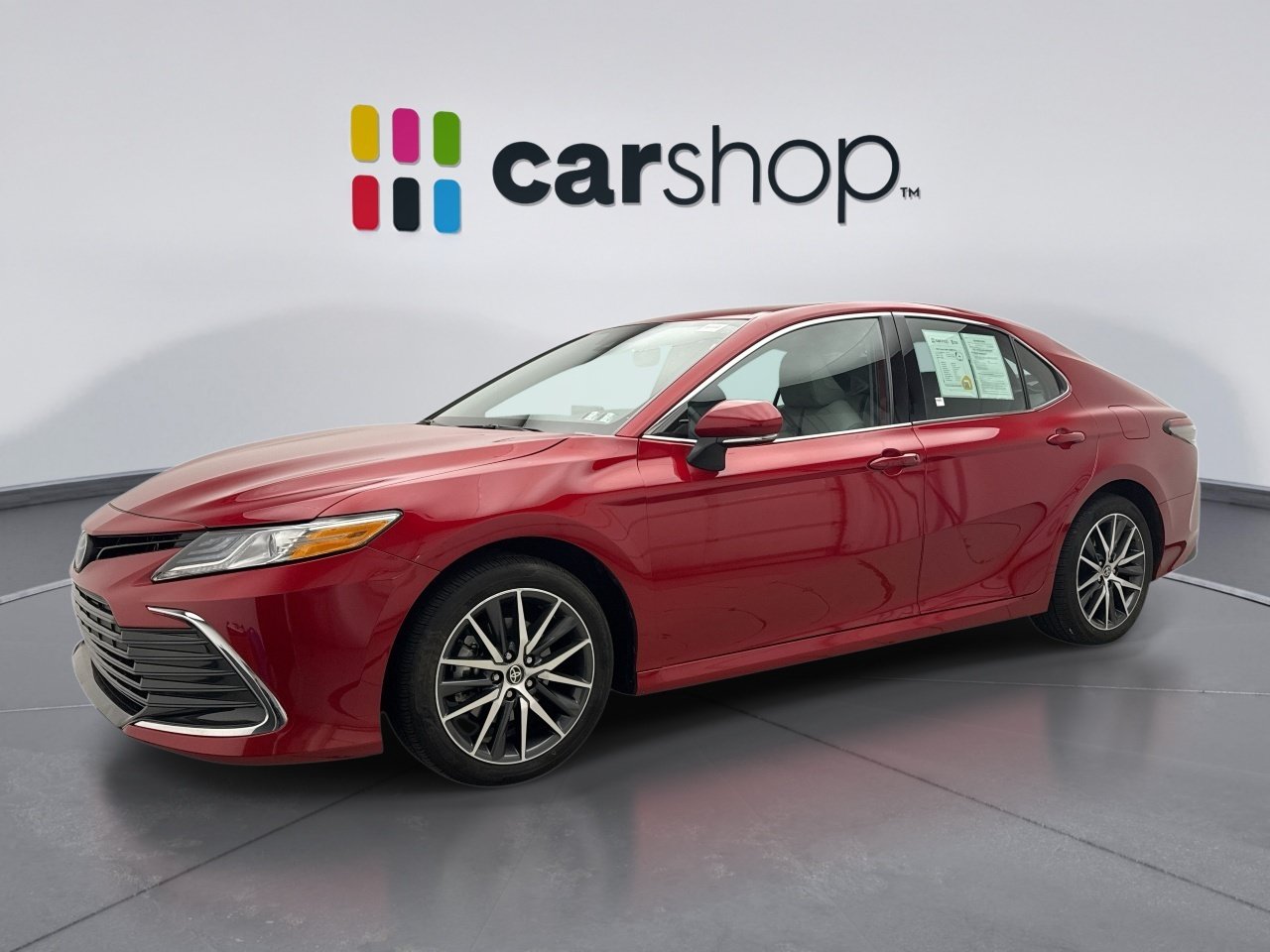 Used 2024 Toyota Camry XLE w/ Cold Weather Package