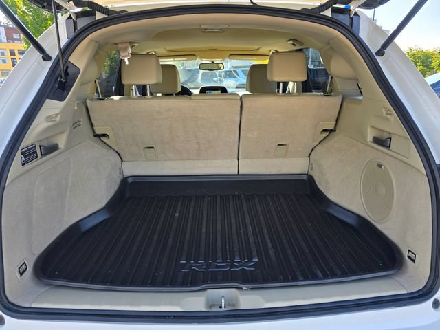 Used 2018 Acura RDX w/ Technology Package AWD/4WD image 16