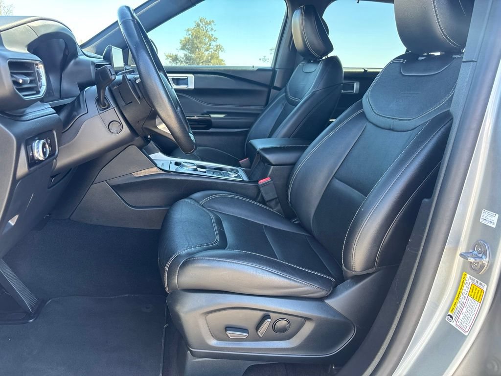 Used 2023 Ford Explorer ST w/ Equipment Group 401A AWD/4WD image 11