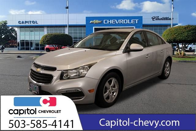 Used 2016 Chevrolet Cruze LT w/ Technology Package image 6